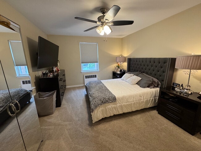 Photo - 95 N Broadway