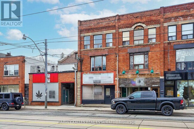 Photo - 1046 Bathurst St Unit 2