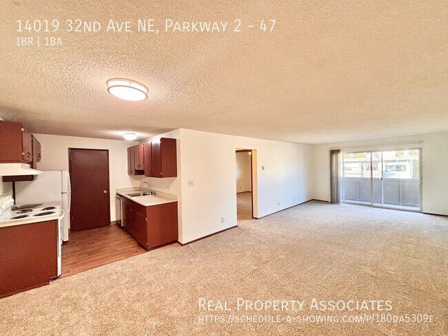 Photo - Parkway Apartments