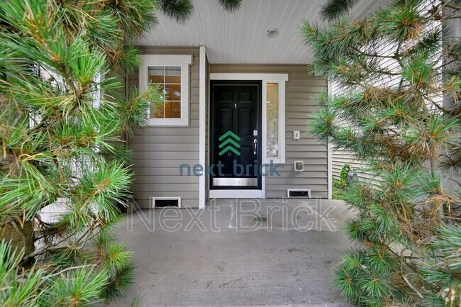 Building Photo - 2316 195th Pl SE Rental