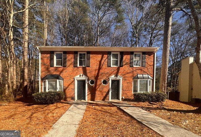 Photo - 1119 Booth Ct SW