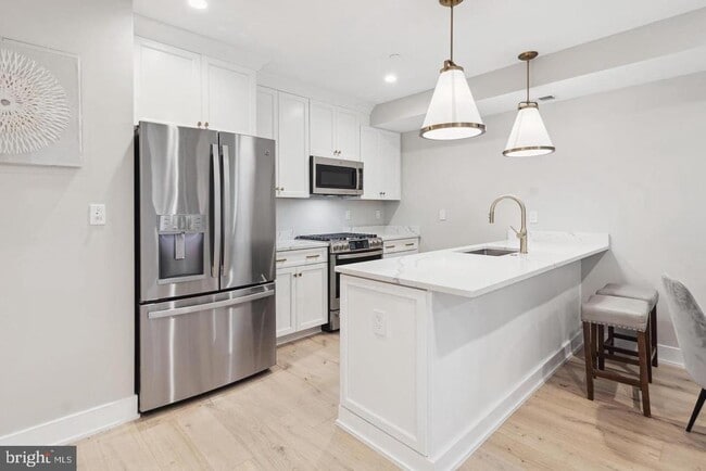 Photo - 5305 Connecticut Ave NW Unit 2