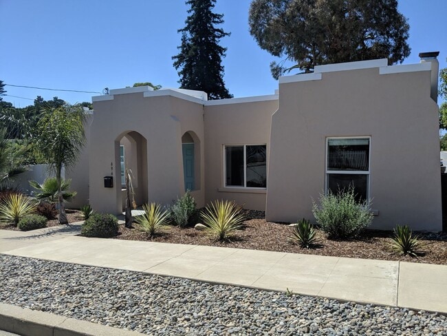 Photo - 694-696 Church St Unit 694