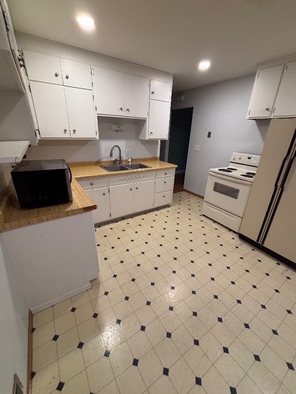 Photo - 2057 Emerald Ln