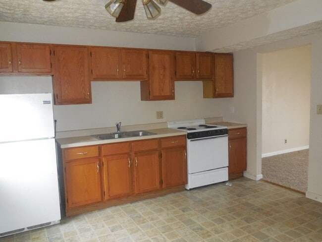 Photo - First Floor Apartment in Collinsville! Unidad A