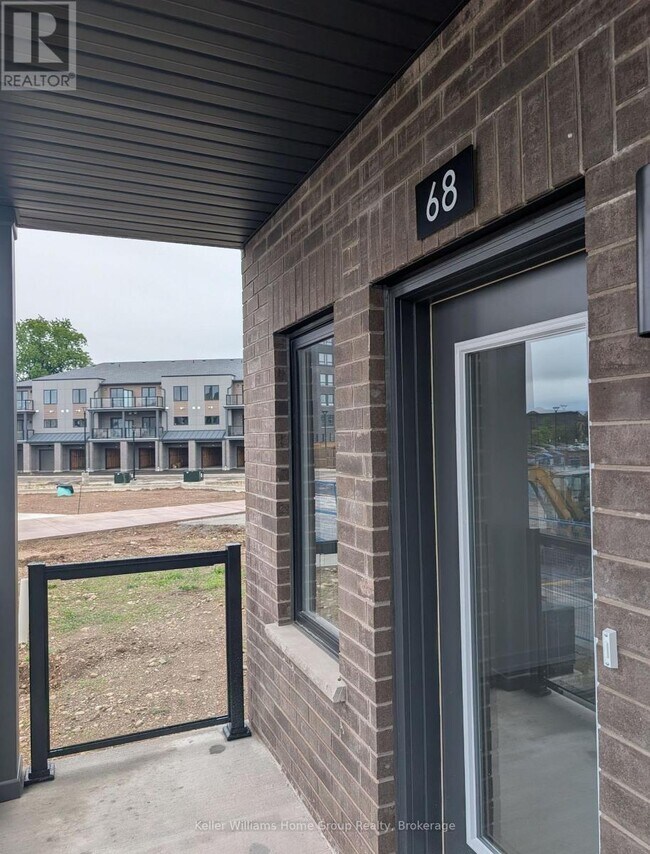 Photo - 42 Lowes Rd W