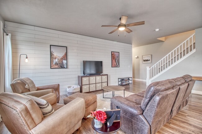 Photo - 8636 N Cypress Alley