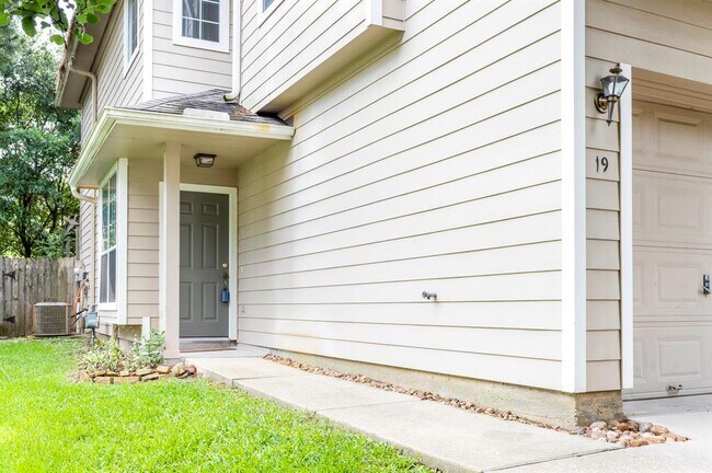 Photo - 19 Scenic Brook Ct