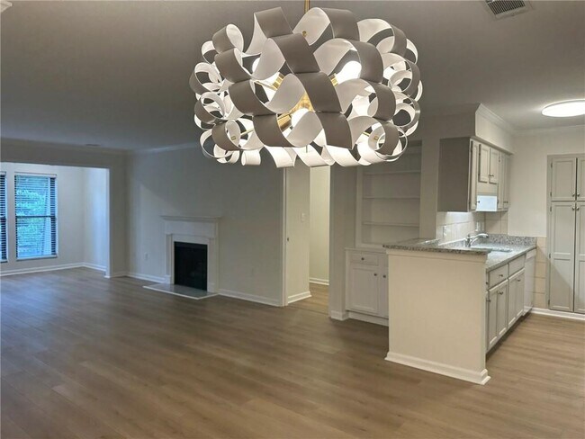 Photo - 24303 Plantation Dr NE