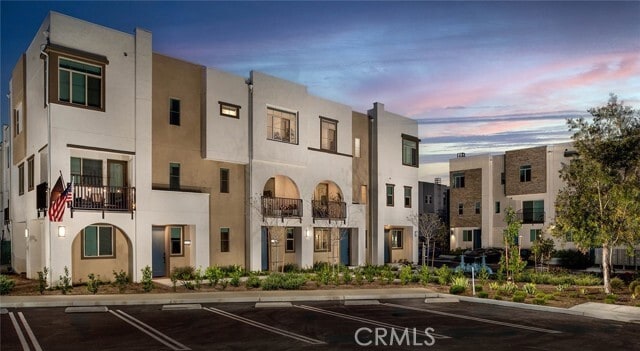 Building Photo - 27881 Viewpoint Dr