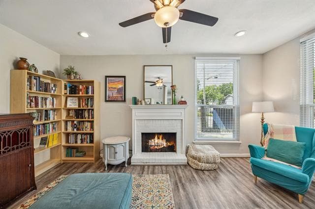 Building Photo - 7175 Fair Oaks Ave Unit 60