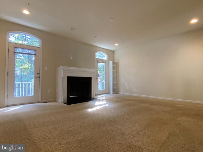 Photo - 11648 Leesborough Cir