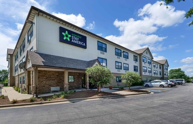 Building Photo - Furnished Studio-Chicago - Burr Ridge Rental