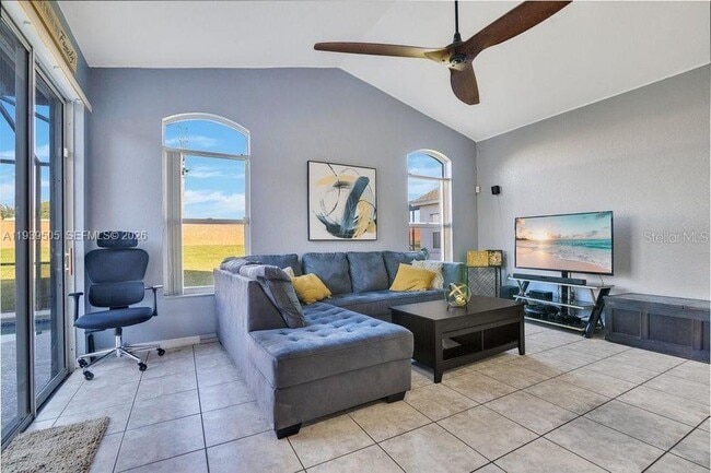 Photo - 321 Corvina Dr