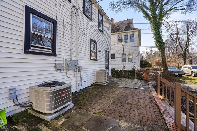 Photo - 2292 S Overlook Rd Unidad 1