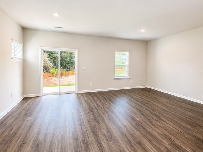 Photo - 706 Camperdown Wy