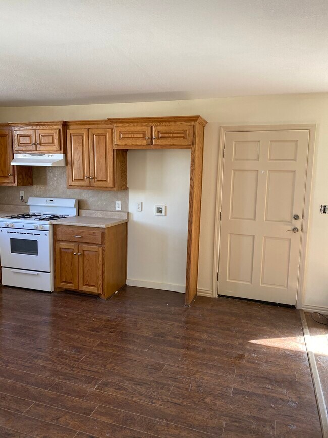 Photo - 10002 Sharon Dr