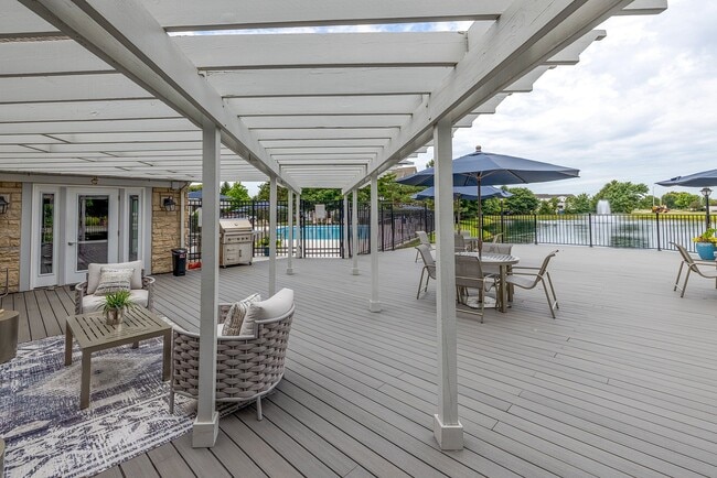 BenningtonPond_2026_Sundeck