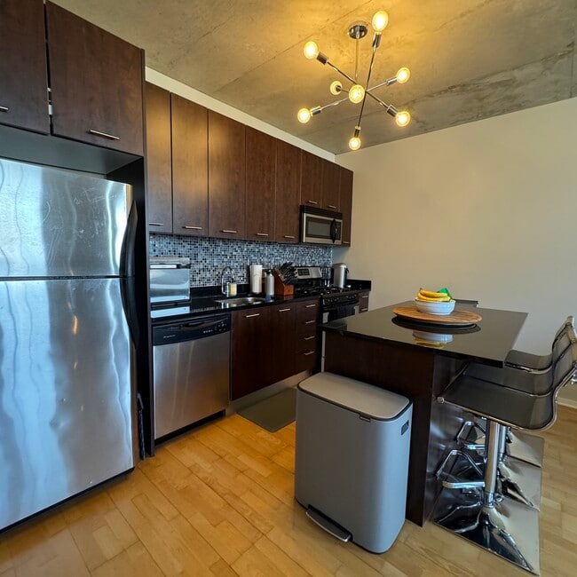 Photo - 659 W Randolph St Unit 612