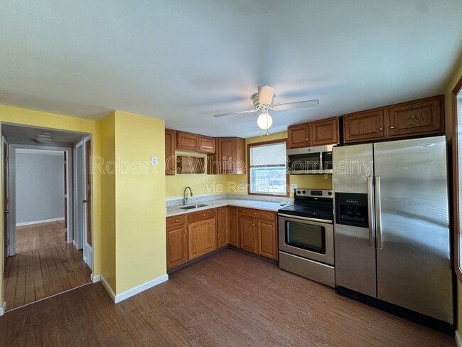 Photo - 10 Harkness Dr