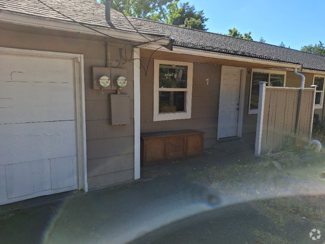 Building Photo - 3276 92nd St S Rental