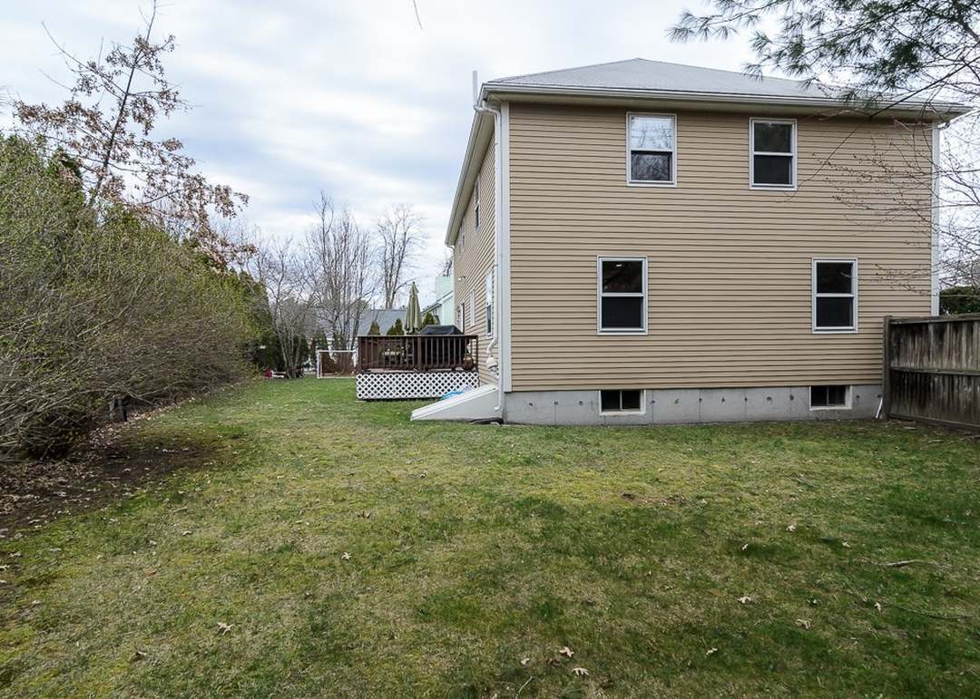 Photo - 2 Minuteman Ln