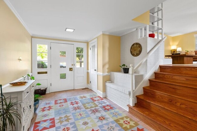 Photo - 1424 Brent St