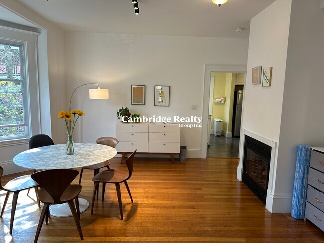 Photo - 21 Irving St Unit 2