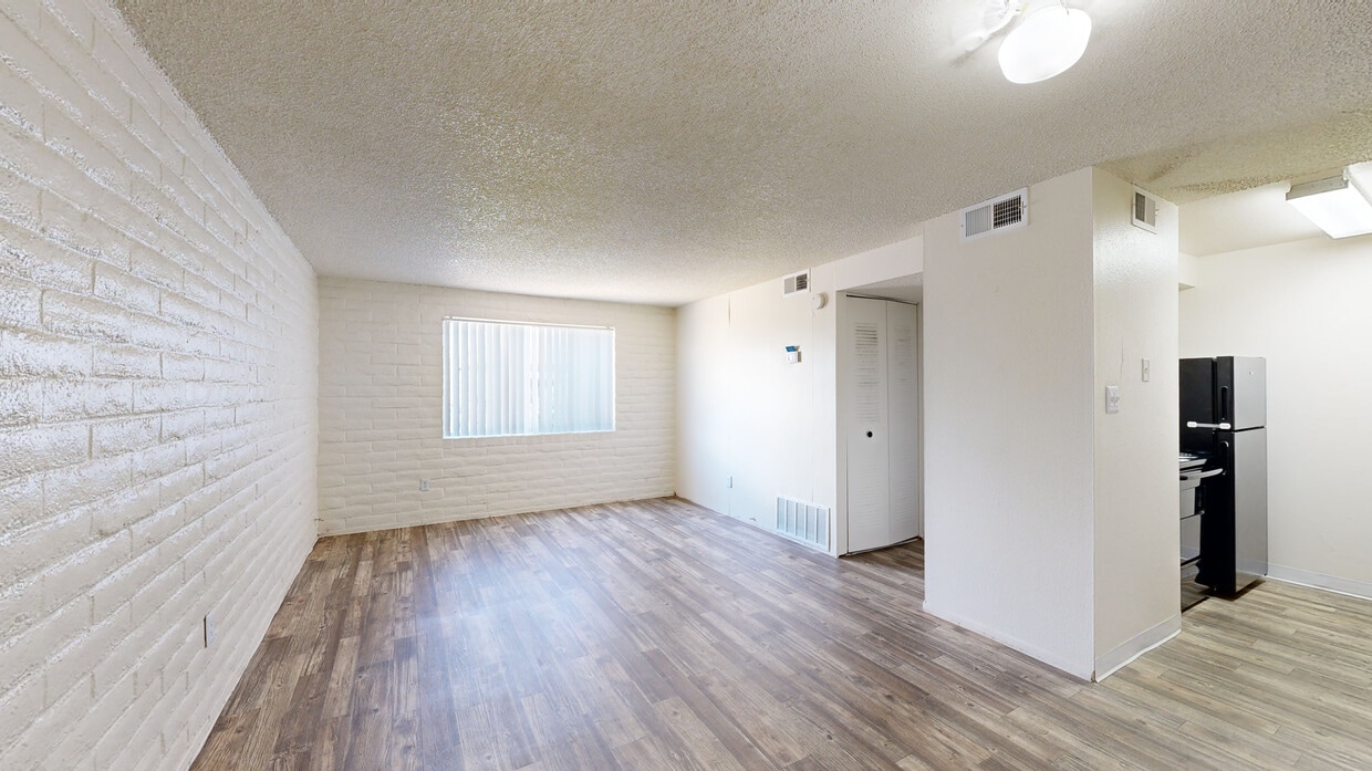 Photo - Campbell Ranch Apartments