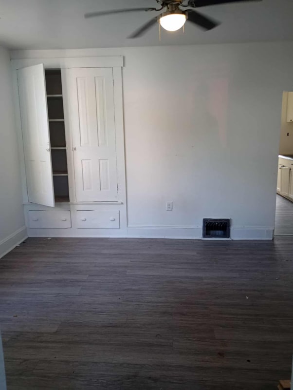 Photo - 108 Springdale St