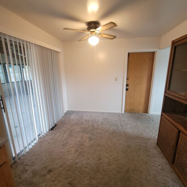 Photo - 2636 Hickory Dr