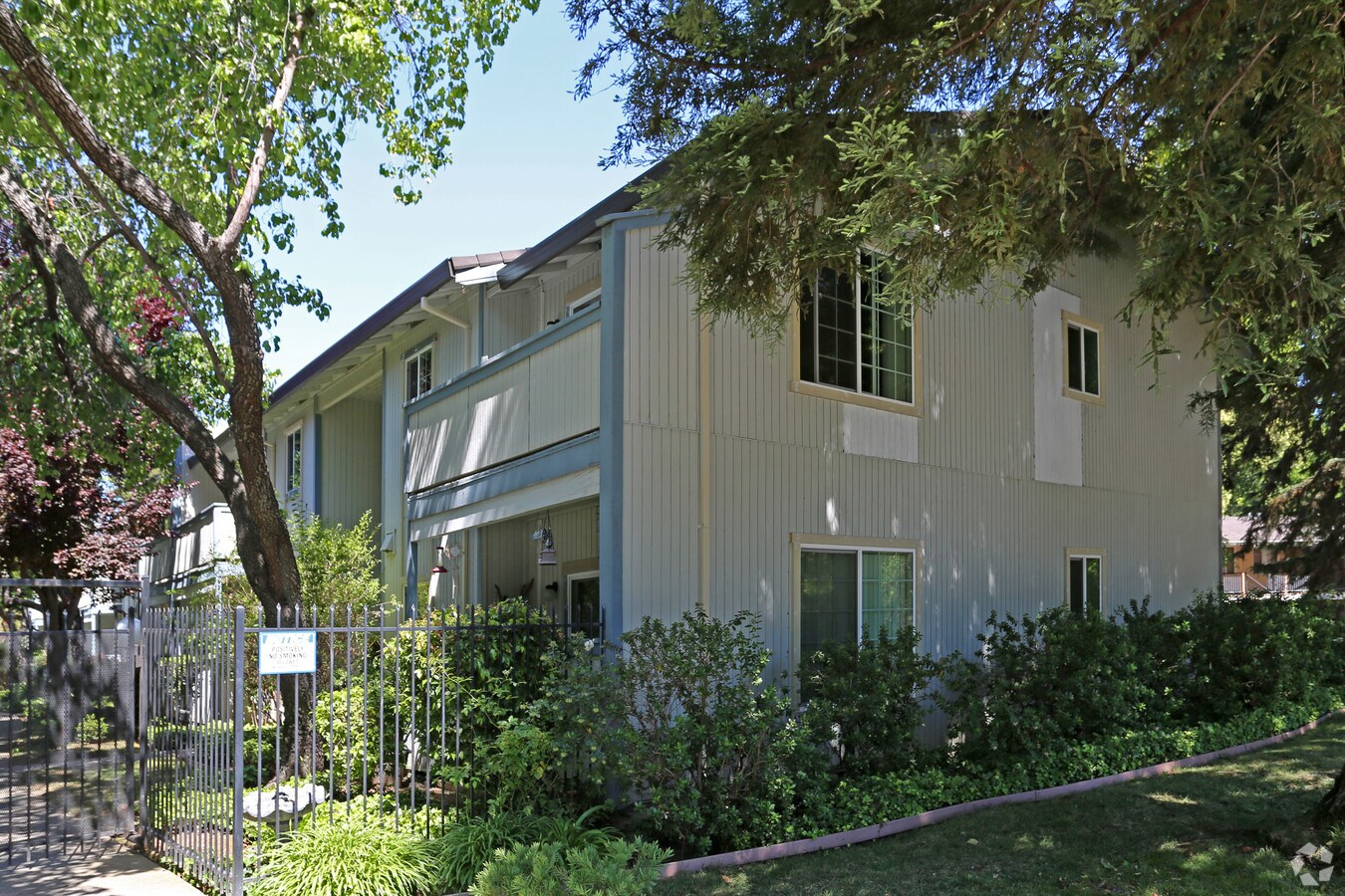 River Park Apartments - River Park Apartments