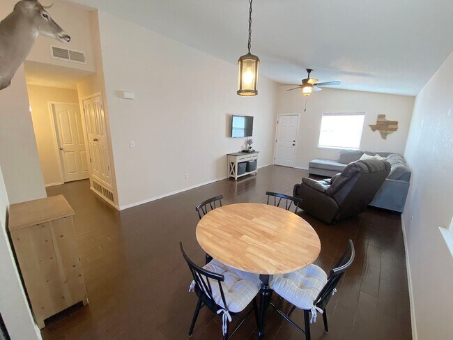 Photo - Northeast El Paso 3 bed with Refrig A/C Casa