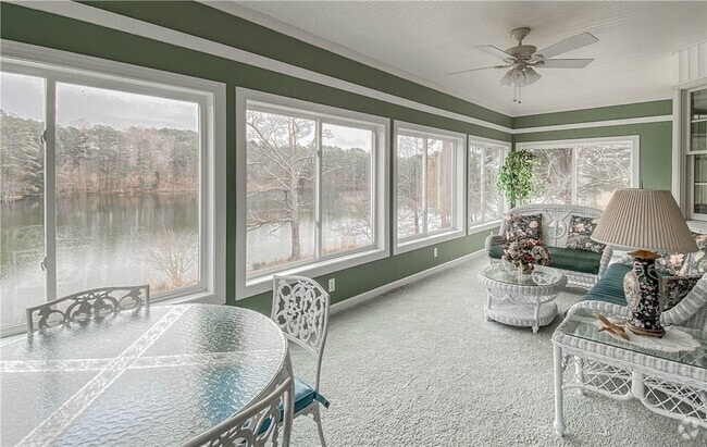 Building Photo - 255 Starritt Ln Rental