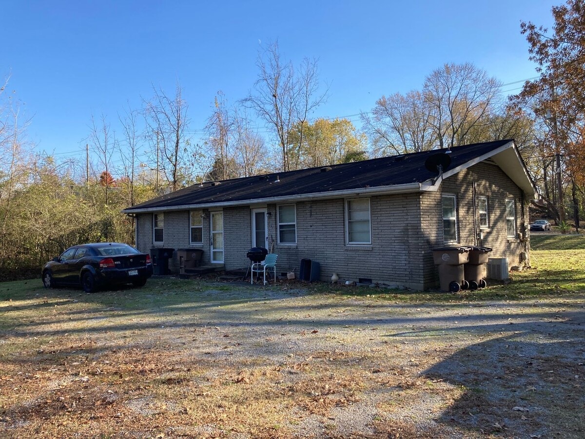 Photo - Donelson Duplex Near Airport