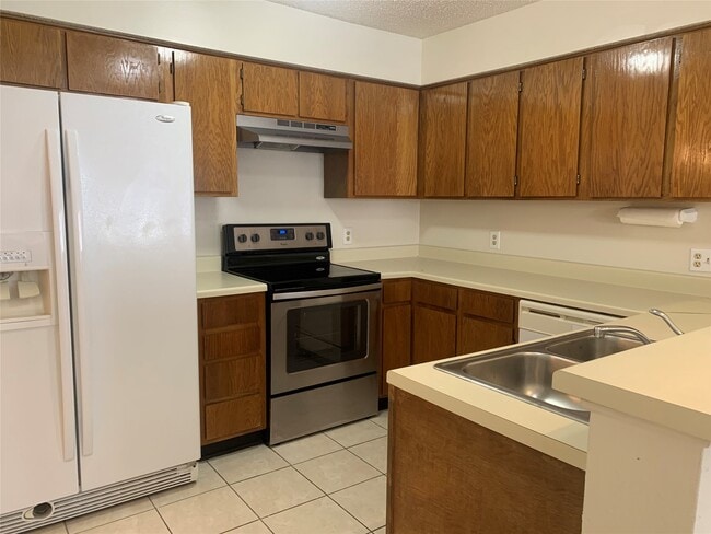 Photo - 2710 Grants Lake Blvd Unit P4