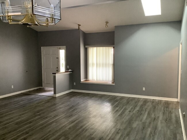 Photo - Three Bedroom Two Bath Home in N Lakeland