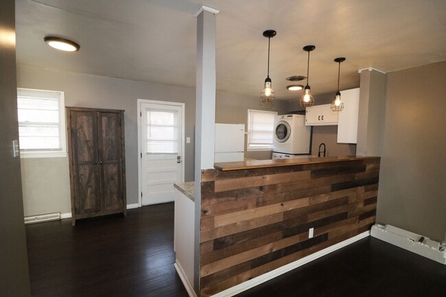 Photo - Awesome 4 bedroom home located just a shor...