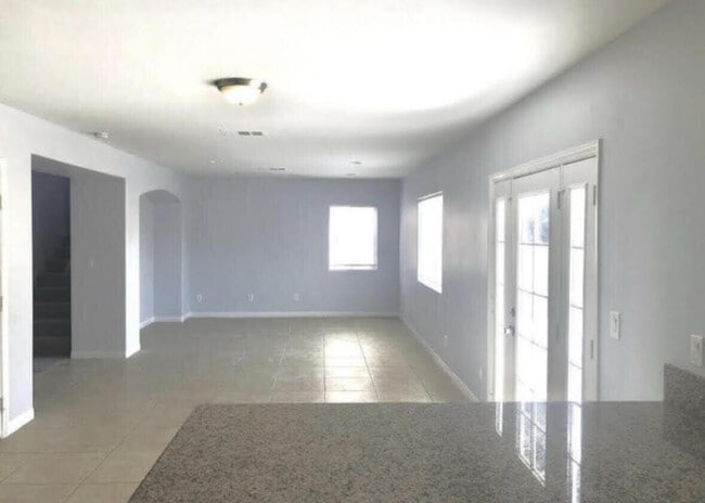 Photo - 33113 Campus Ln