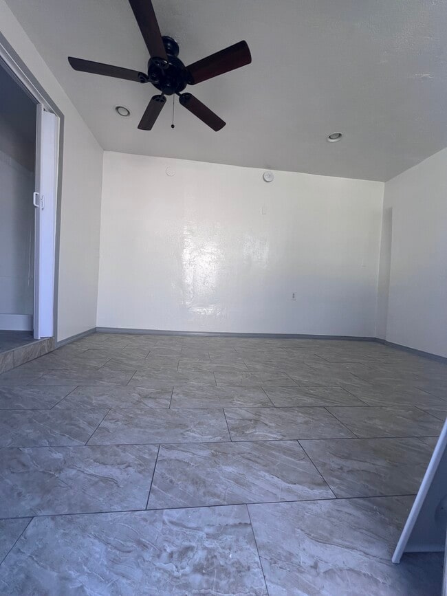 Photo - 814 W 147th St Unit Side