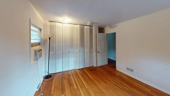 Photo - 130 Apple Tree Rd Unit B