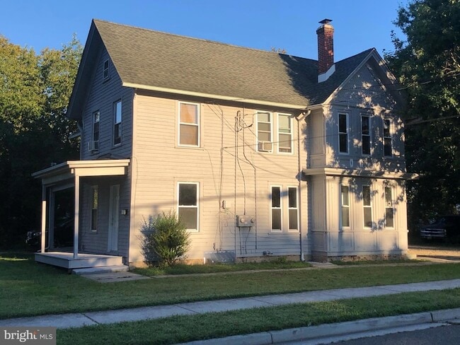 Building Photo - 1148 E Landis Ave Rental