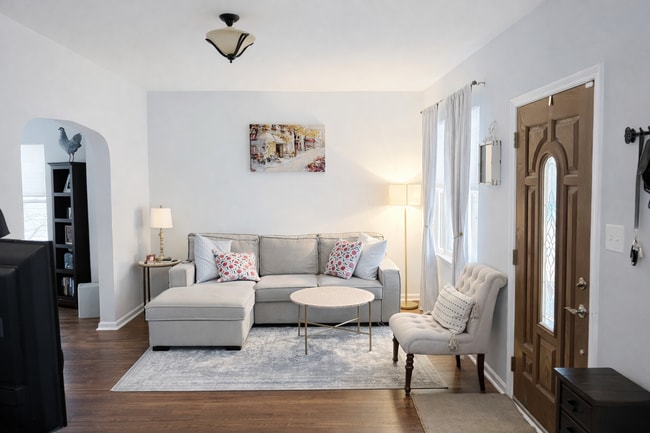 Photo - 209 Park Ave