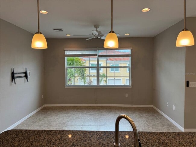 4271 Expedition Wy Unit 103