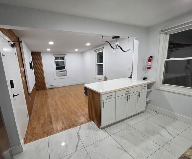 Photo - 478 Fabyan Pl