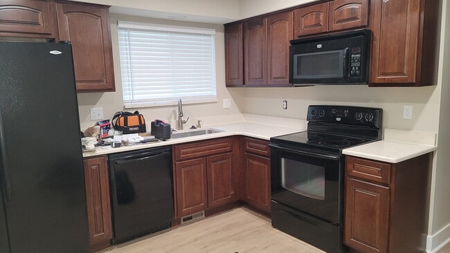 Photo - 1730 Sheffield Dr