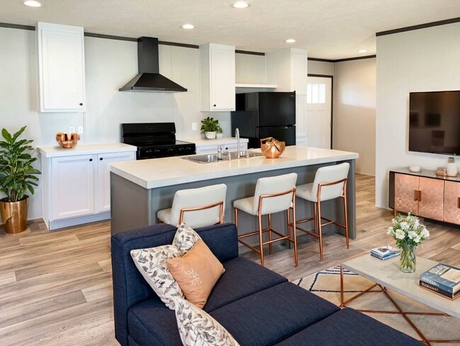 Photo - 1800 Oak Grove Rd E