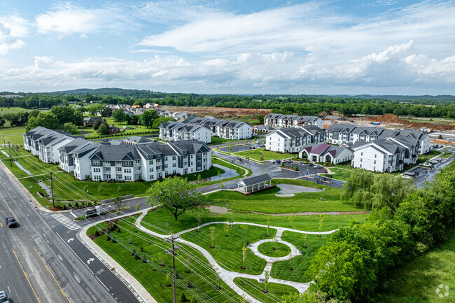 Building Photo - Hathaway at Lebanon Rental