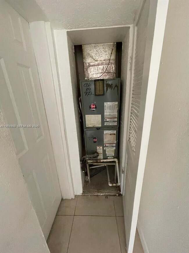 Photo - 2801 Mayo St