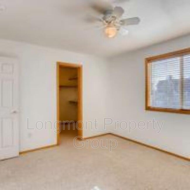 Photo - 3581 Larkspur Cir